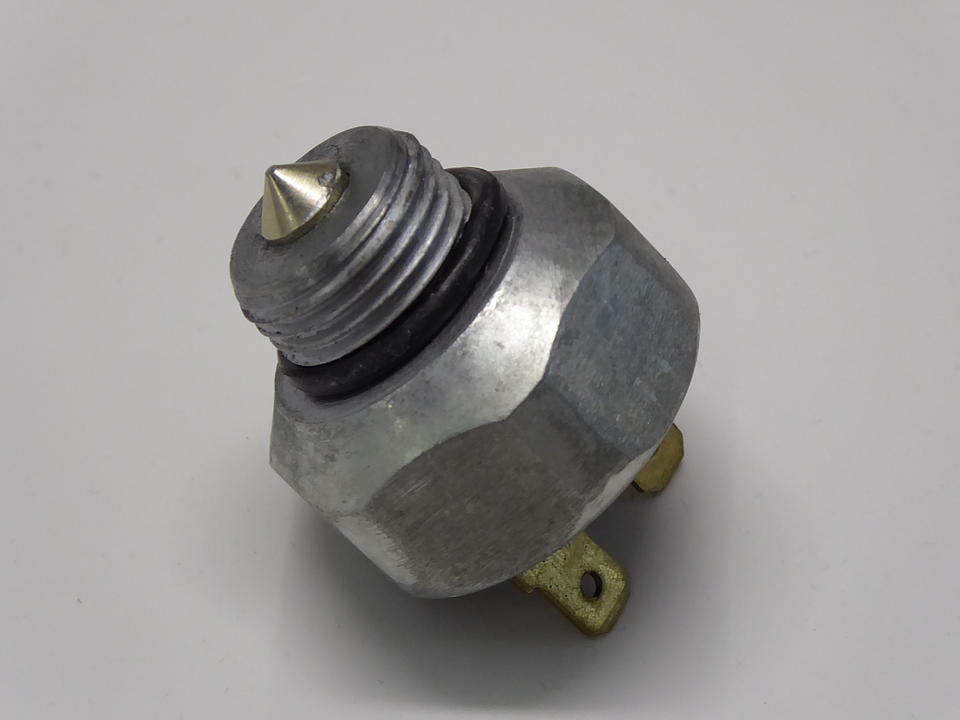 Sperrschalter kaufen Sperrschalter im Oldtimer Traktor Ersatzteile Shop online kaufen