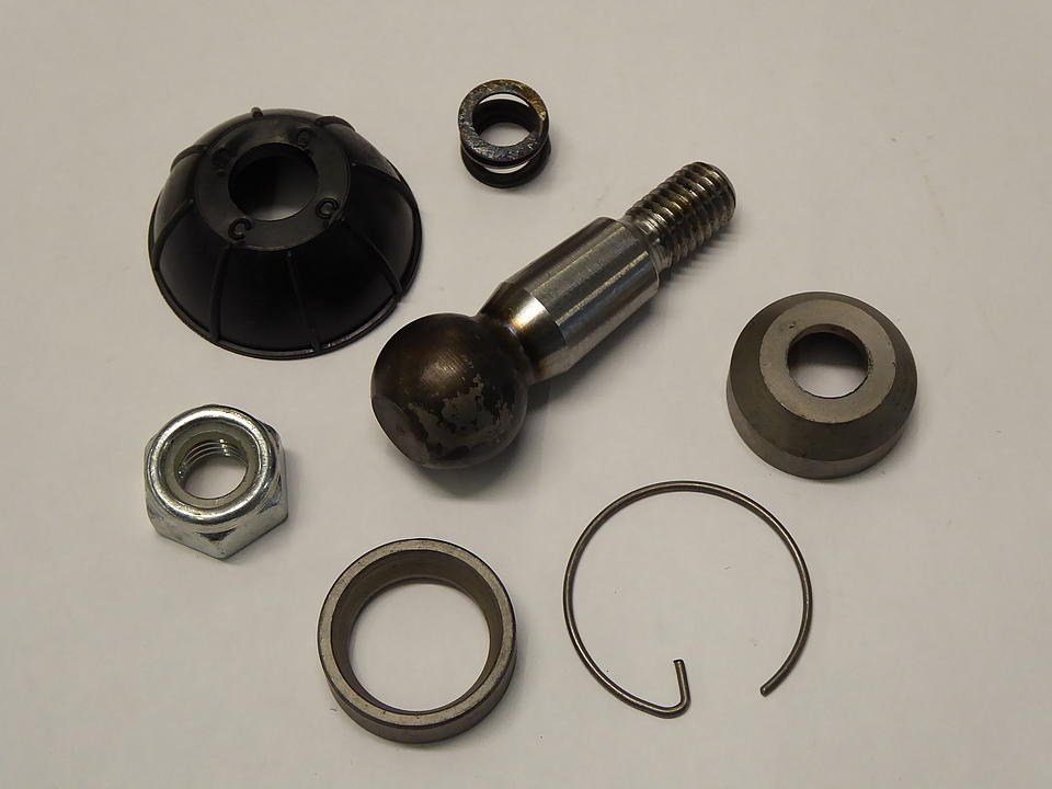 Kugelbolzensatz M10 kaufen Kugelbolzensatz M10 im Oldtimer Traktor Ersatzteile Shop online kaufen
