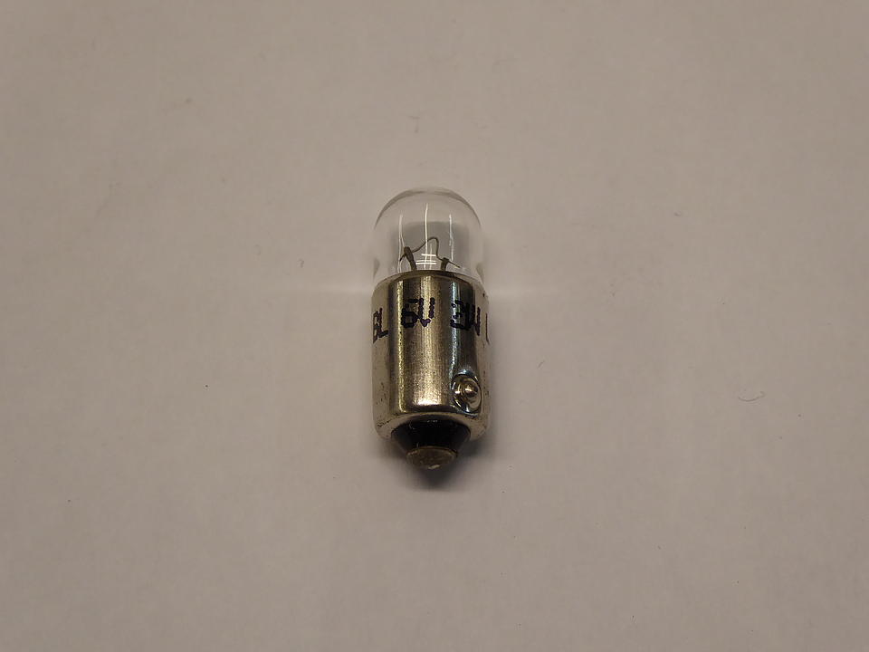 Birne 6V 2W kaufen Birne 6V 2W im Oldtimer Traktor Ersatzteile Shop online kaufen