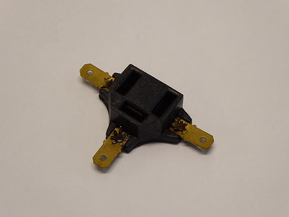 Lampenfassung kaufen Lampenfassung im Oldtimer Traktor Ersatzteile Shop online kaufen