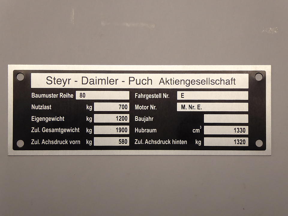 Baumusterschild Steyr T80 kaufen Baumusterschild Steyr T80 im Oldtimer Traktor Ersatzteile Shop online kaufen